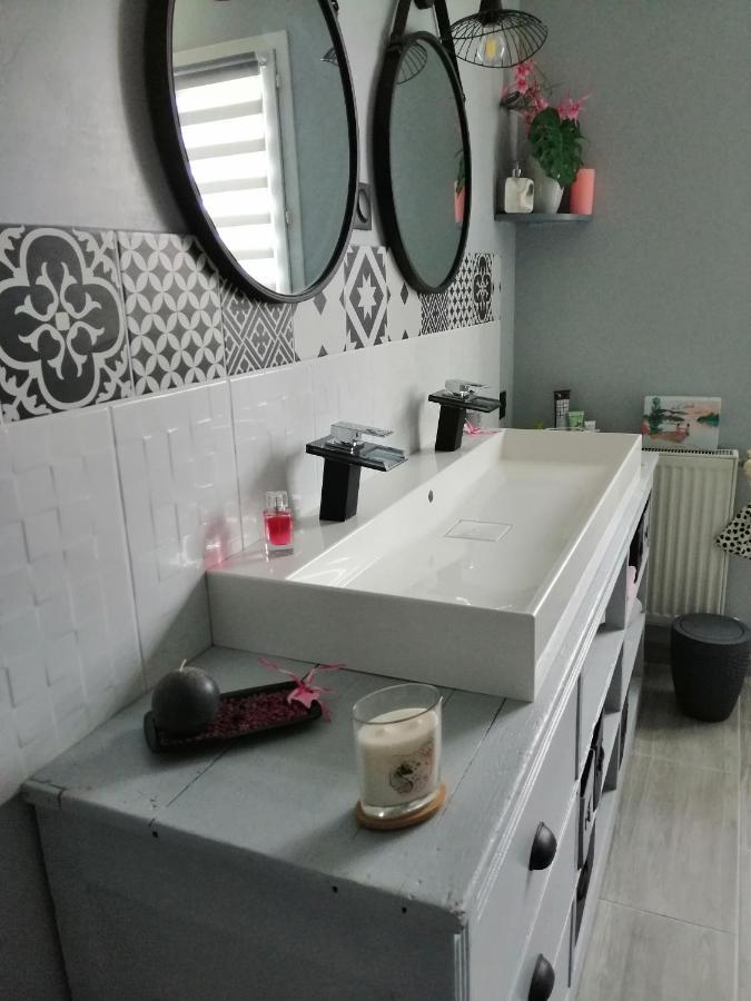 Les Bichettes Bed & Breakfast Mortagne-sur-Sevre Dış mekan fotoğraf