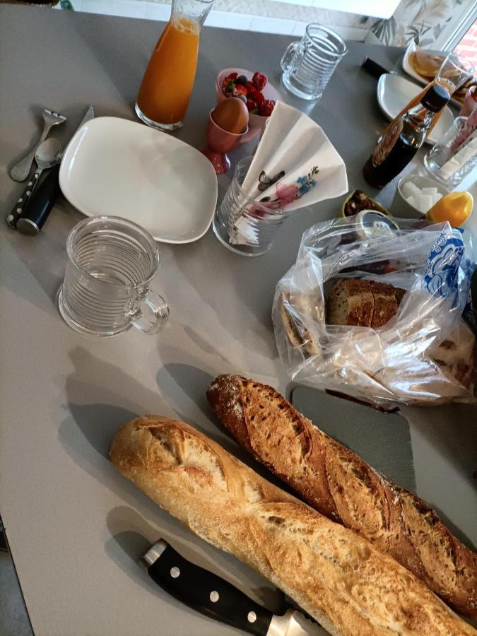 Les Bichettes Bed & Breakfast Mortagne-sur-Sevre Dış mekan fotoğraf
