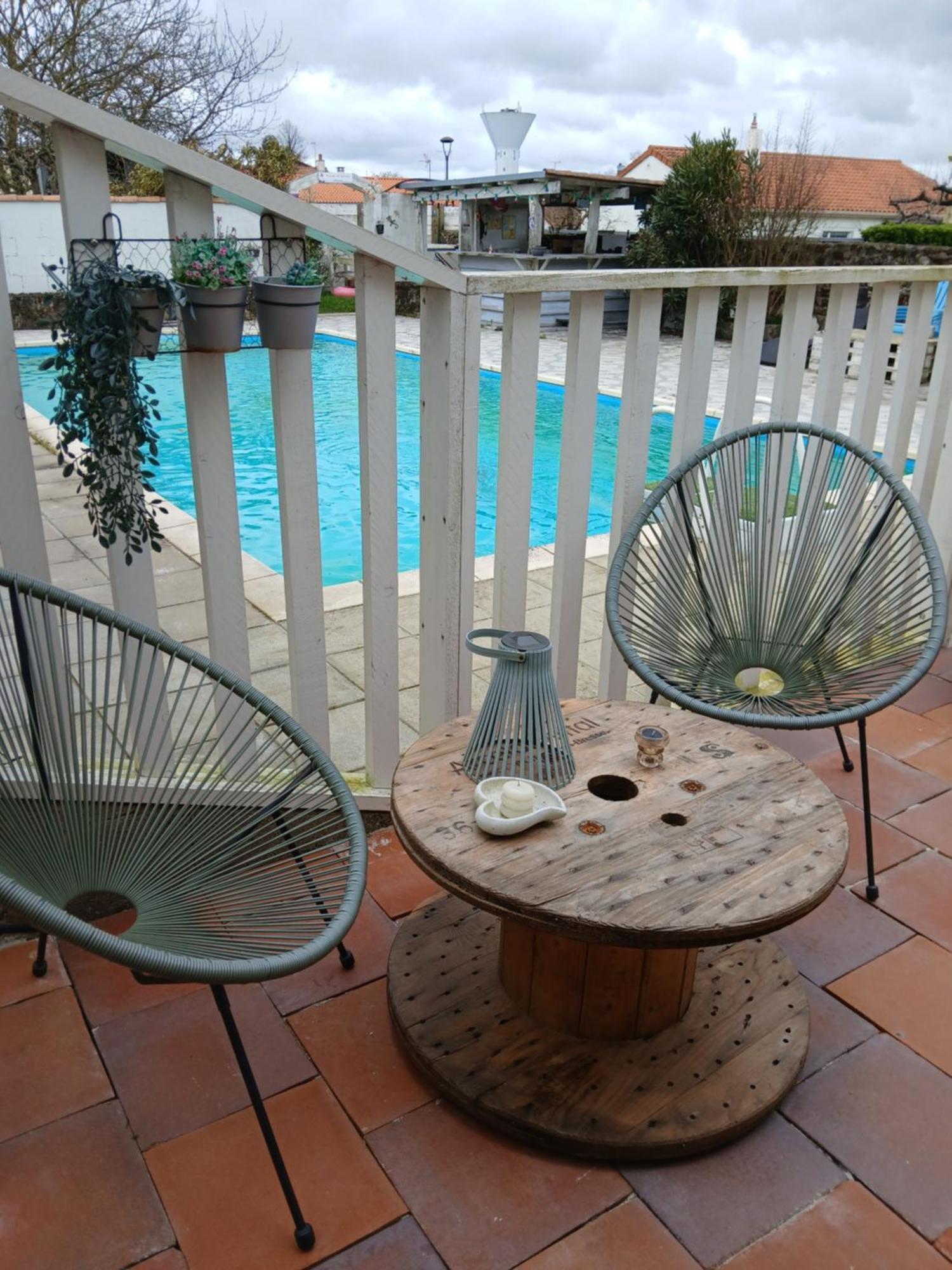 Les Bichettes Bed & Breakfast Mortagne-sur-Sevre Dış mekan fotoğraf